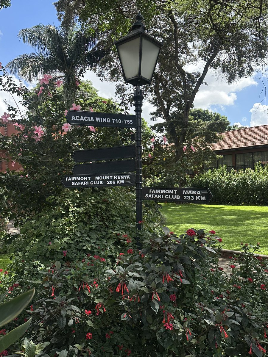 Last stop! Another historic building, having hosted former presidents, actors, authors and situated on a road now named after the country’s most influential nationalists and flag bearer of the independence movements. 

Cozy stay, not very central to the city but worth it also