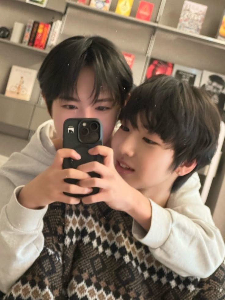 onsession0's tweet photo. #우리사쿠생일듀카해
#HAPPY_SAKUYA_DAY
#さくちゃんのキラキラお誕生日 https://t.co/Sv70zvh6VD