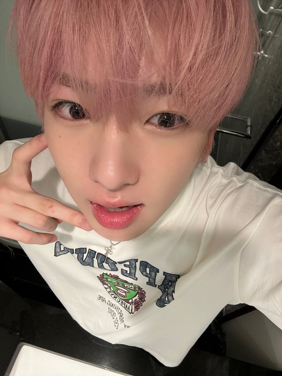onsession0's tweet photo. #우리사쿠생일듀카해
#HAPPY_SAKUYA_DAY
#さくちゃんのキラキラお誕生日 https://t.co/Sv70zvh6VD