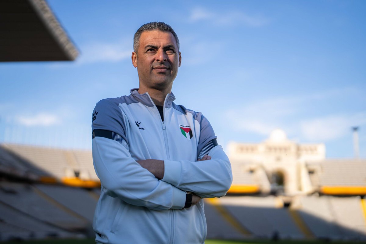 Després d'omplir San Mamés, la selecció palestina arriba a Catalunya per continuar fent d'altaveu del poble palestí a través del futbol.

Entrevista a Ehab Abu Jazar, seleccionador de Palestina: "Mientras sigamos vivos, vamos a seguir jugando a fútbol"    
elperiodico.com/es/deportes/20…