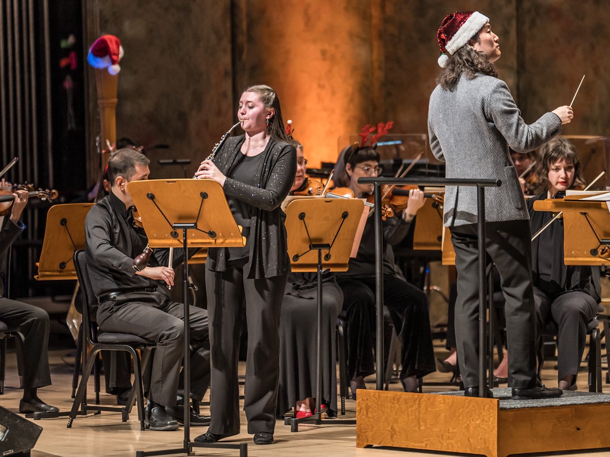 We’re excited to unveil our Folding Conductor’s Podium - part of the Concert Range.

🎼Custom-stain to match your auditorium  
🎼Folds into a compact unit in under 2 minutes for easy storage &amp; transport.

📷 Orchestra: @<a href="/rvasymphony/">Richmond Symphony</a>

#Orchestra #PerformingArts #Conductor