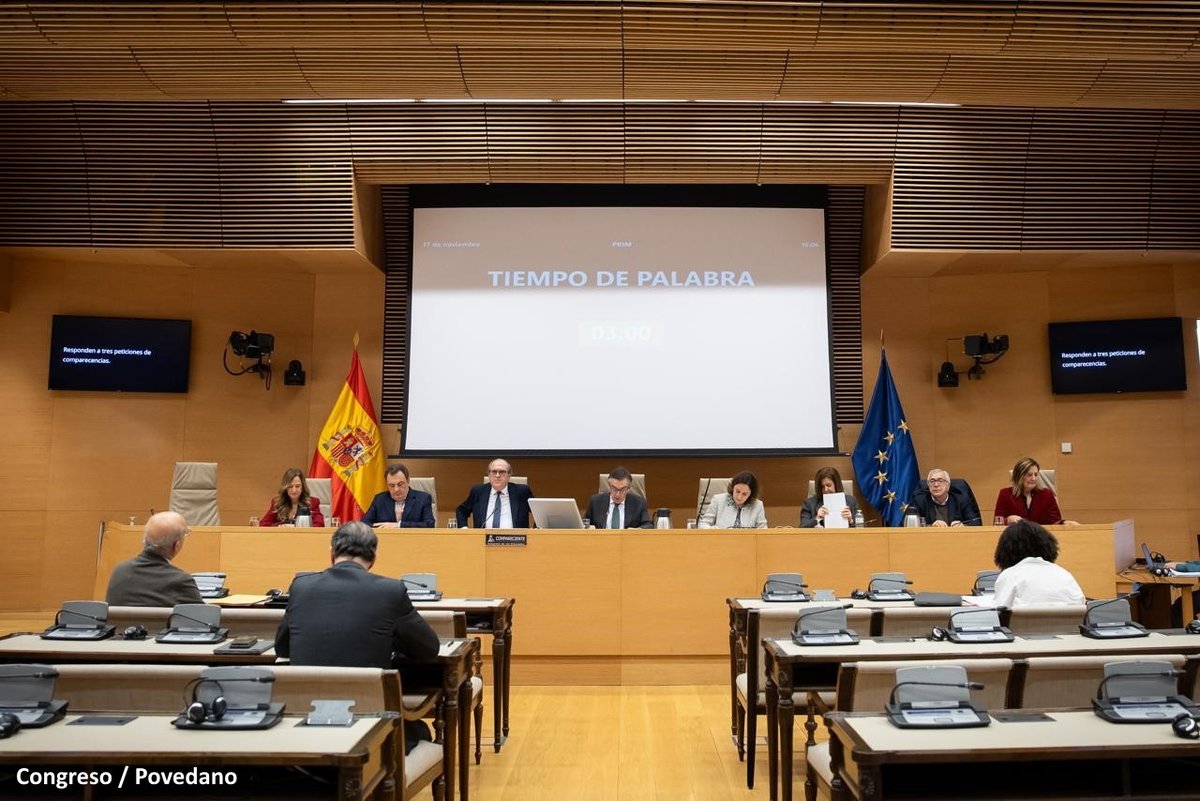 Ángel Gabilondo explica el recurso interpuesto ante el <a href="/TConstitucionE/">Tribunal Constitucional de España</a> contra tres disposiciones de la Ley de Desperdicio Alimentario que desprotege al #LOBO:

“La cuestión no es lobo sí o lobo no. No obstante, nos genera dudas de constitucionalidad plantearlo de este modo”