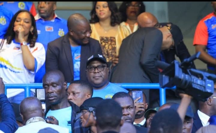 #RDC Barrages/Mondial 2026: Le président de la République est arrivé au stade des Martyrs pour accueillir les Léopards. L'équipe en procession depuis quelques minutes en provenance de l'aéroport de N'djili