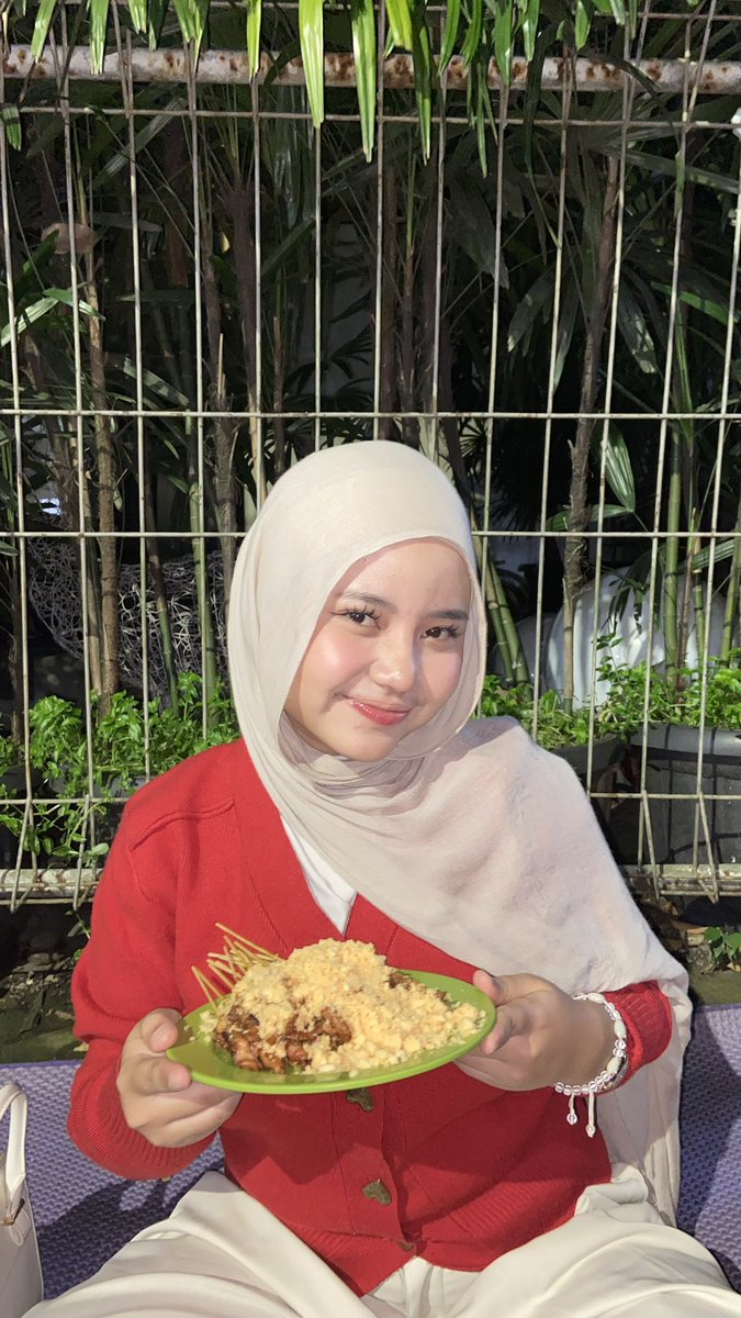 rzazhraa's tweet photo. sate asin terenak yg pernah gua cobain https://t.co/qldwEMdHLc