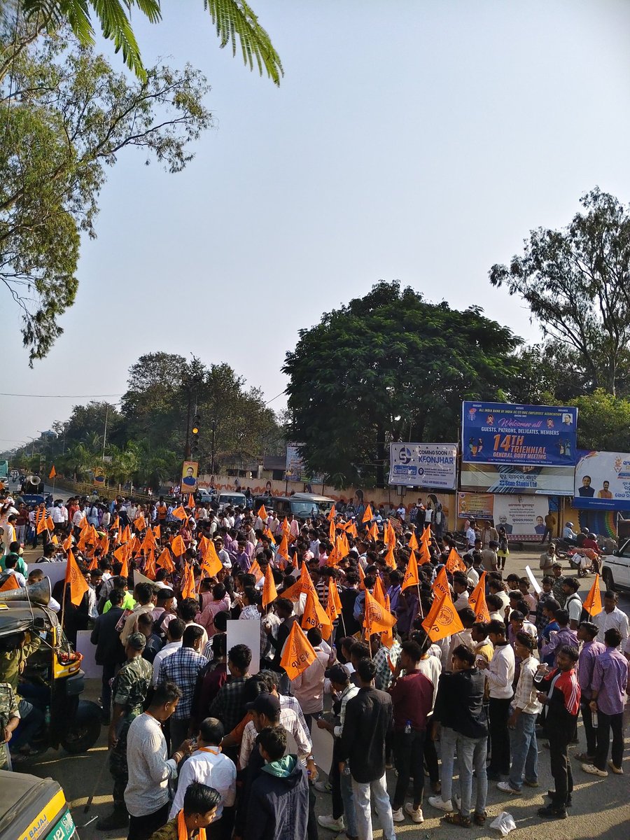 କେନ୍ଦୁଝରରେ ଅନୁଷ୍ଠିତ ଅଖିଳ ଭାରତୀୟ ବିଦ୍ୟାର୍ଥୀ ପରିଷଦ, ଓଡ଼ିଶା (ପୂର୍ବ) ପ୍ରାନ୍ତର ପ୍ରାନ୍ତସ୍ତରୀୟ ଜନଜାତି କାର୍ଯ୍ୟଶାଳା ଓ ଜନଜାତି ଛାତ୍ରନେତା ସମ୍ମିଳନୀରେ ଏକ ଭବ୍ୟ ଶୋଭାଯାତ୍ରା ସହ ଖୋଲା ଅଧିବେଶନ ଅନୁଷ୍ଠିତ ହୋଇଥିଲା।
