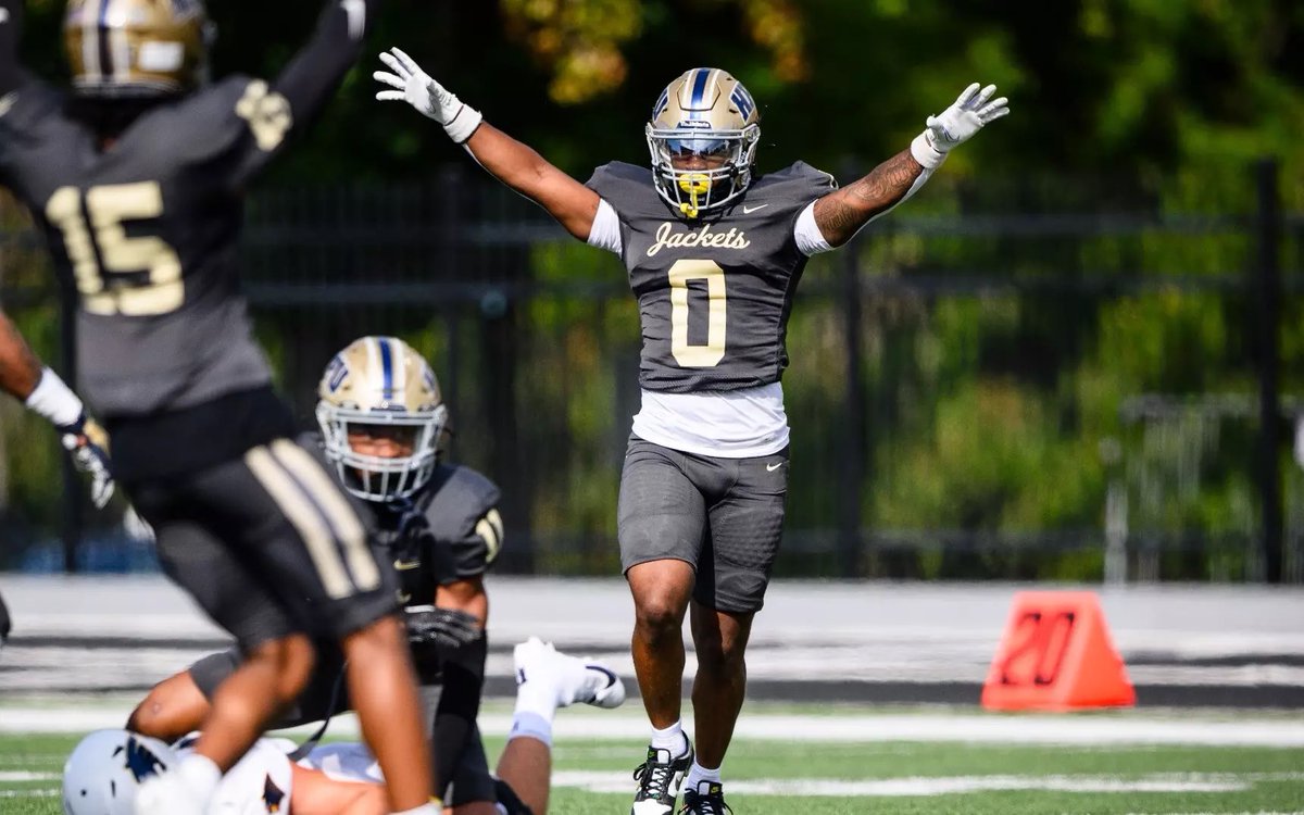 Blessed to receive my 2nd offer from <a href="/HPUFootball/">Howard Payne University Football</a> <a href="/CoachGipson11/">Coach Gipson</a> <a href="/rafemata/">Rafe Mata</a>