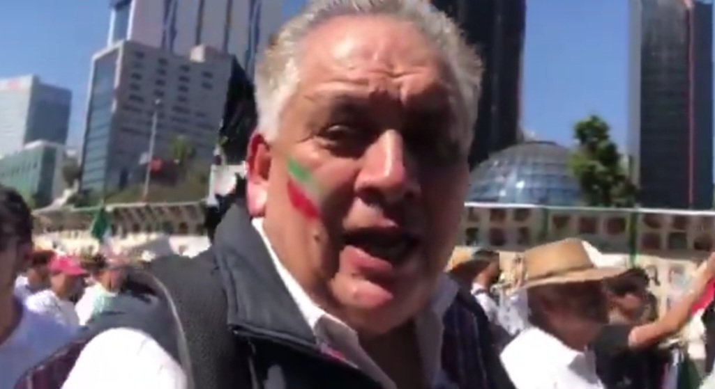 the_kelsen's tweet image. No encuentro a mi hijo, aqui una foto es joven y no sabe lo que hace