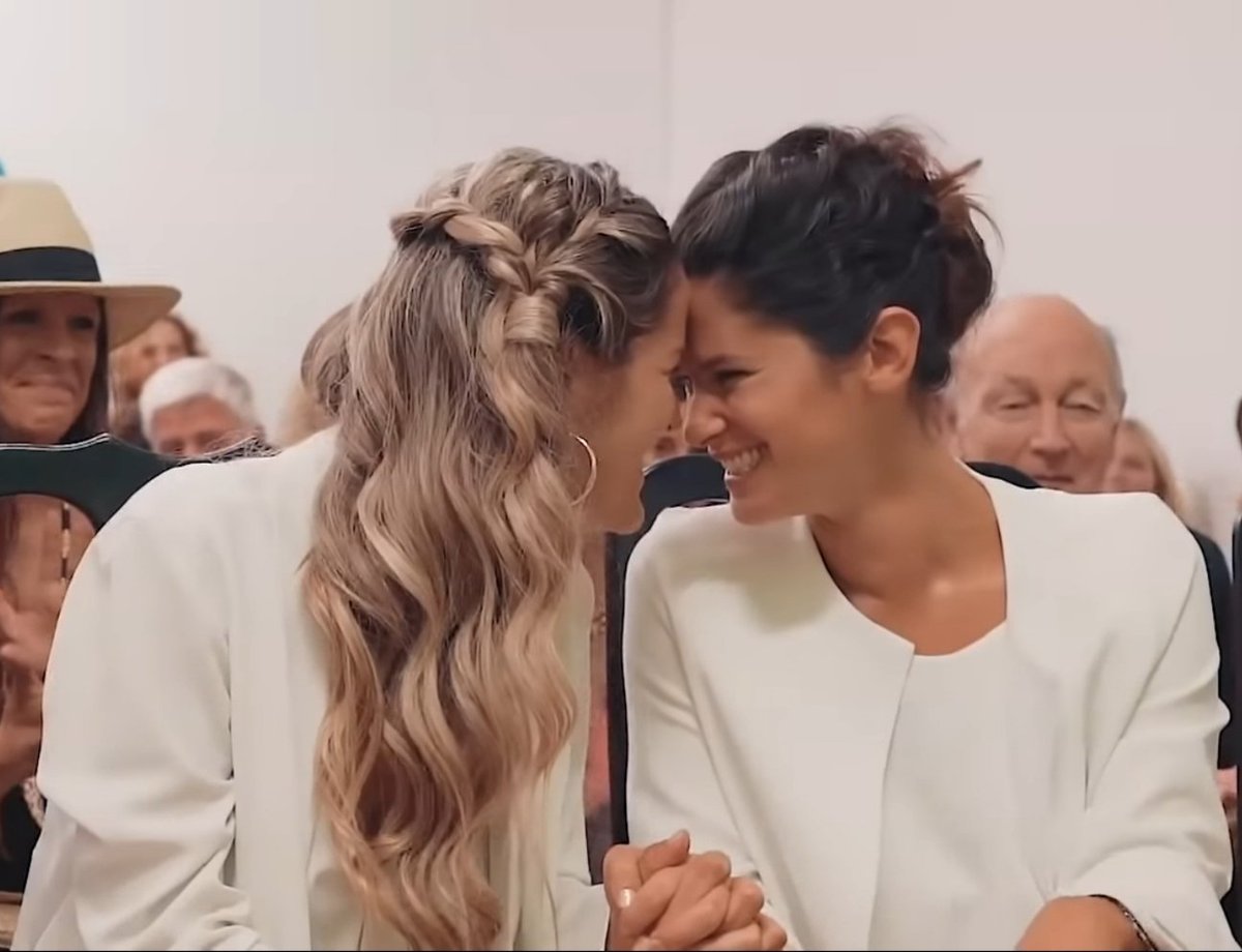 Así, SIEMPRE 🤍 #FelizAniversarioVyS