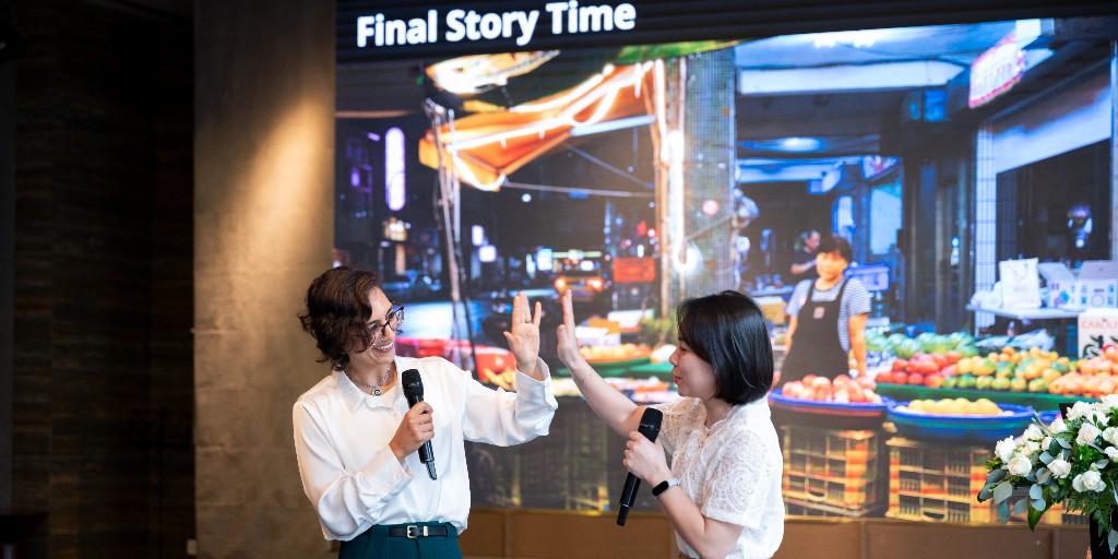 CengageLearning's tweet image. Our National Geographic Learning team hosted events in Hanoi &amp;amp; Ho Chi Minh City focused on future-ready #skills with a session led by NatGeo Explorer Lillygol Sedaghat. With 36 universities represented &amp;amp; 90%+ 5-star ratings, it was a success.