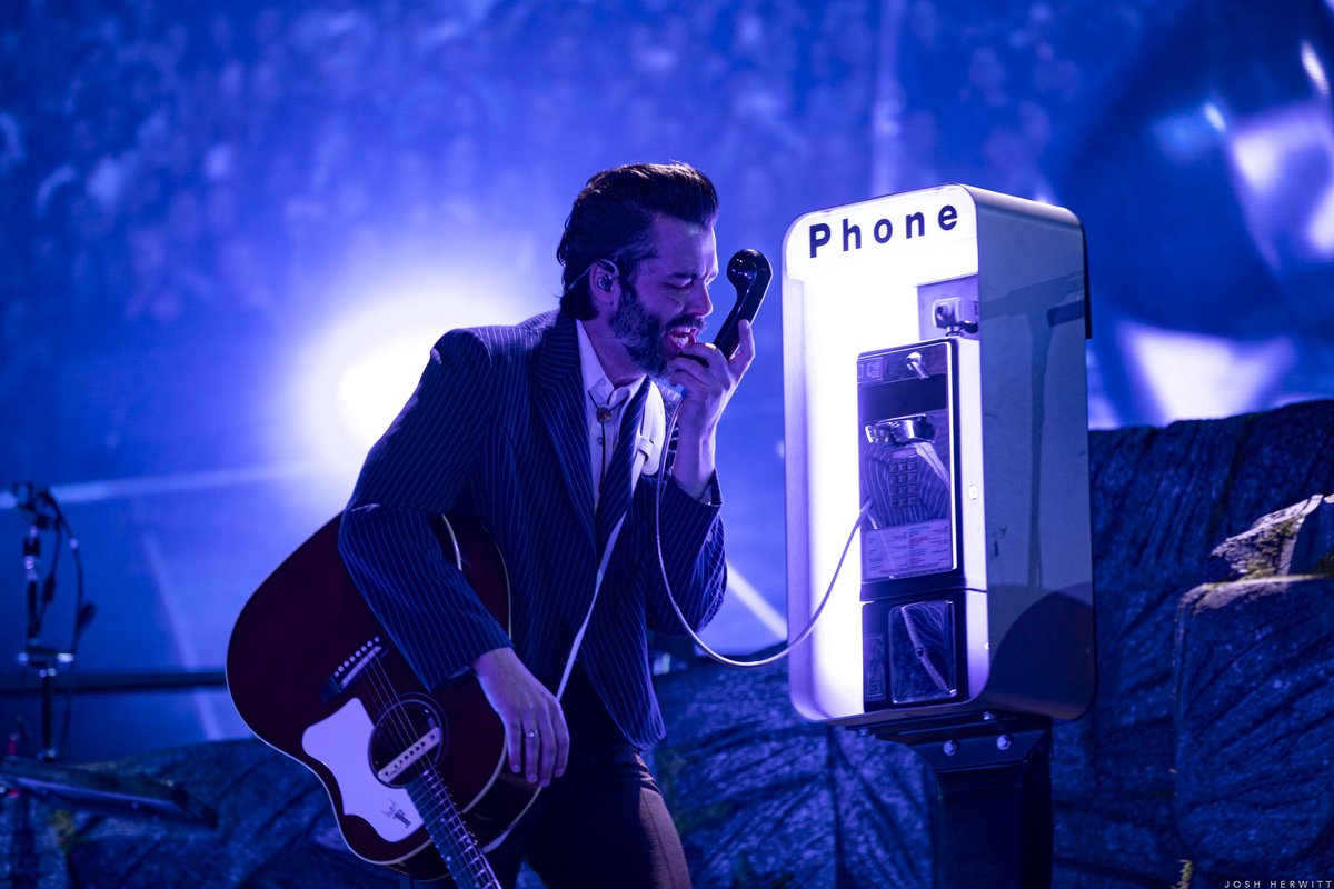 .<a href="/LordHuron/">Lord Huron</a> make their hometown fans at <a href="/thekiaforum/">The Kia Forum</a> see how they've gone from burgeoning indie-rock band to newly minted arena act // bit.ly/4pl74GF