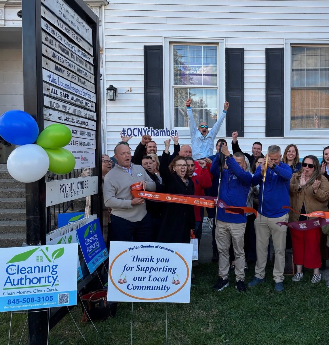 LifeatTCA's tweet image. 🧽✨The Cleaning Authority - Middletown made a squeaky clean debut!
From ribbon cutting to ready-to-clean, this team is set to make homes gleam!
Welcome to the TCA Family! We’re excited to see the bright path ahead. 
#LifeAtTCA  #RibbonCutting  #TCAFamily