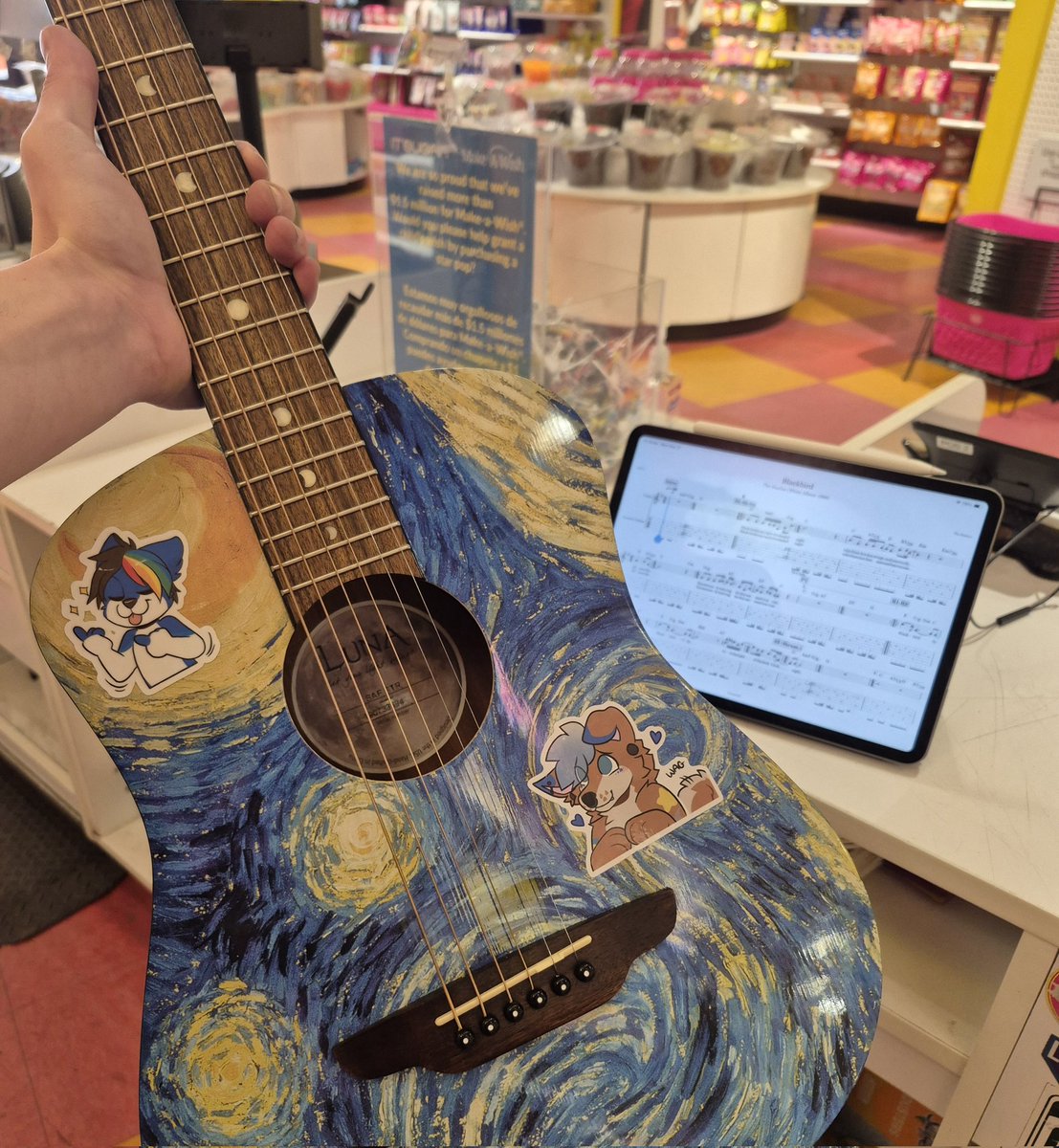 DinnerTheDeer's tweet photo. A sweet treat in a sweet store #Furry #Guitar #Music https://t.co/a7FkUpmpCY