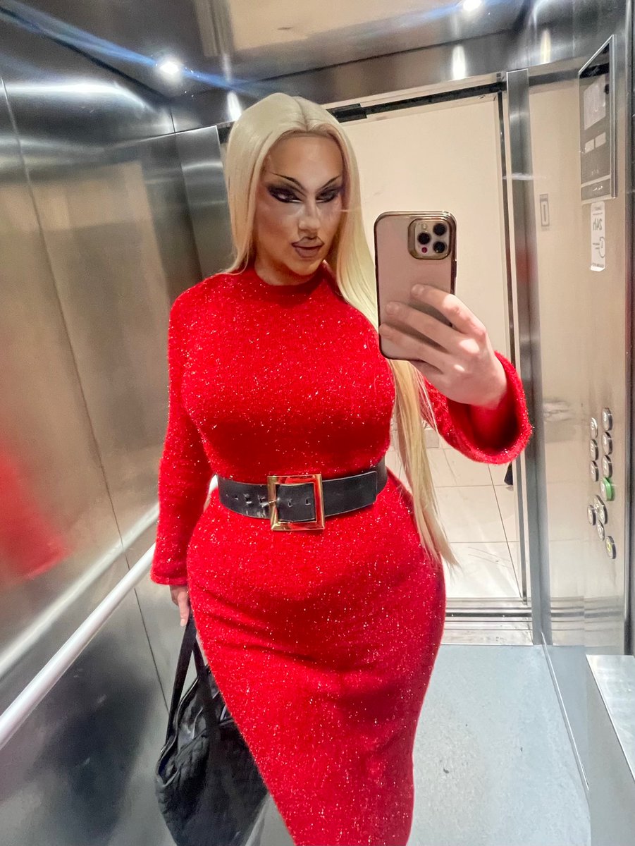 Oksana Smirnoff tweet media