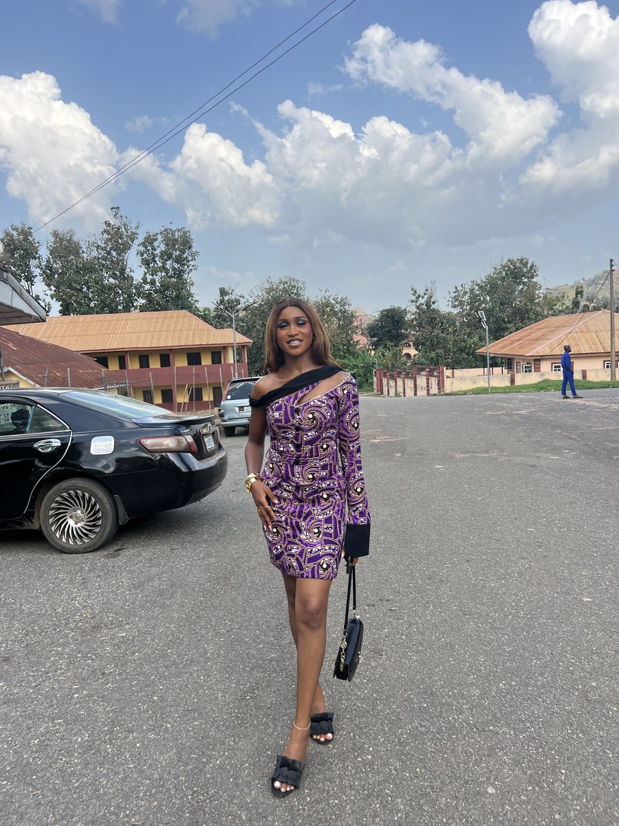 I'm looking for young, amazing women in Ado Ekiti who are interested in joining myself and some friends at an all girls hangout on the 3rd of December. 

A safe space away from work, noise, and boys.
I hope i find a sister from here ❤️