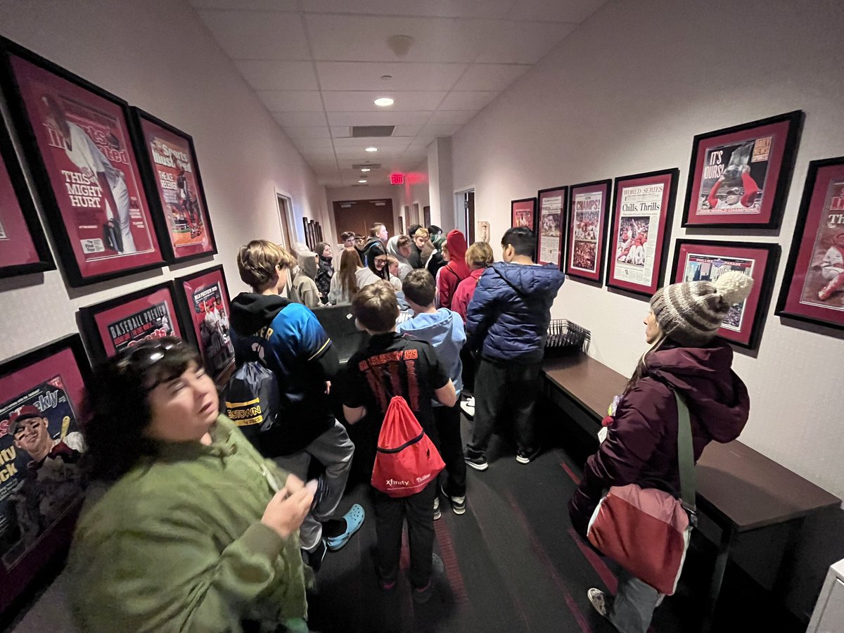 Unami Middle School tweet media