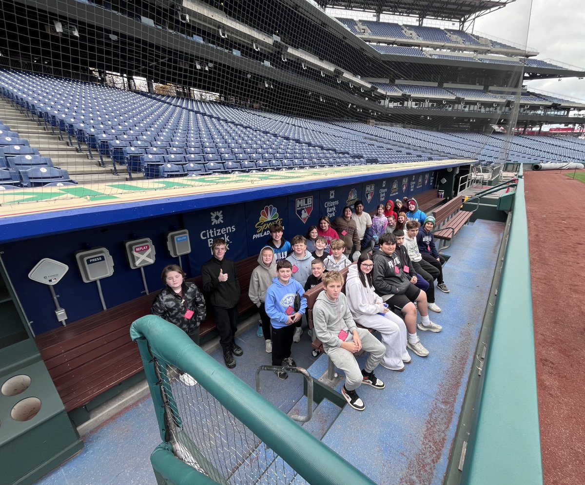 Unami Middle School tweet media