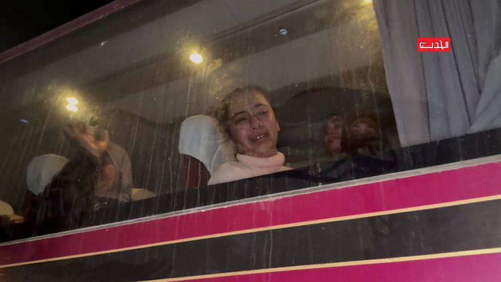 MosabAbuToha's tweet image. A deeply cruel system.

The Israeli authorities have recently deported numerous Palestinian patients from hospitals in occupied Jerusalem. Many of these individuals had been receiving treatment long before October 7.

Because Gaza’s healthcare system was severely limited even…