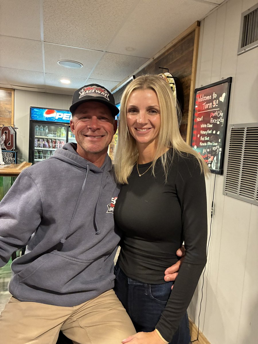 Happy anniversary to my Better 1/2 love ya <a href="/Mrs_JStewart/">Jenn Stewart</a> #8