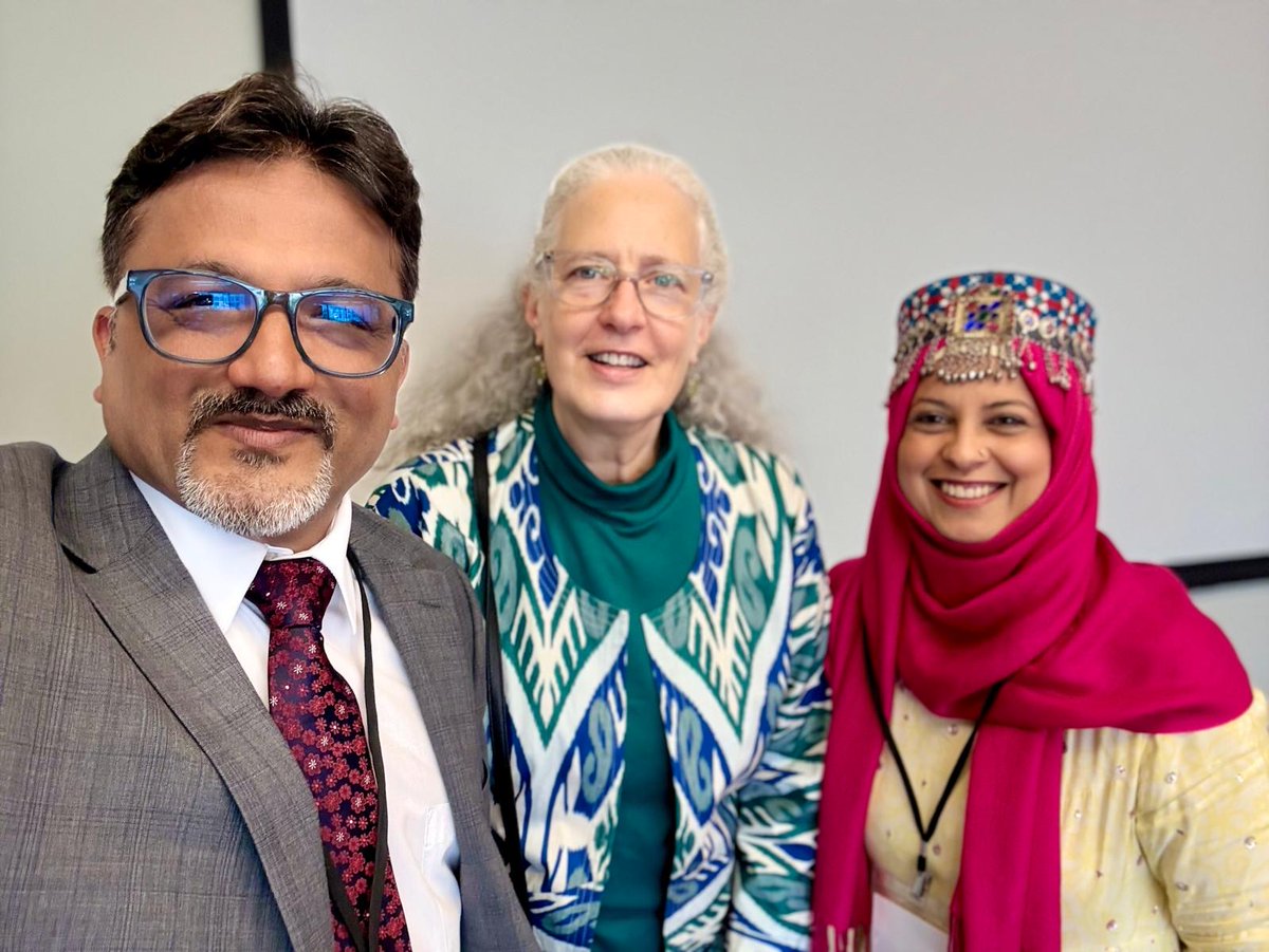 iashouston's tweet image. We’re still glowing from an amazing weekend of art, culture, and connection! Keep creating, connecting, and sharing the joy of art! 💫

𝐏𝐨𝐬𝐭 𝐲𝐨𝐮𝐫 𝐩𝐢𝐜𝐭𝐮𝐫𝐞𝐬 𝐨𝐧 𝐬𝐨𝐜𝐢𝐚𝐥 𝐦𝐞𝐝𝐢𝐚 𝐚𝐧𝐝 𝐭𝐚𝐠 𝐈𝐬𝐥𝐚𝐦𝐢𝐜 𝐀𝐫𝐭𝐬 𝐒𝐨𝐜𝐢𝐞𝐭𝐲. #IslamicArtsFestival #IAS