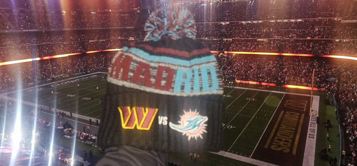AbnahDur's tweet photo. SURPRISE!!! At the end of the day, we made it!!! 🇪🇦🇺🇲🇲🇽🏉🎉 Post 4/4 #MexiCommander #RaiseHail #HTTC

@Commanders @elPoderosoDC @MlinaresDC @LouieTeeNetwork @JPFinlayNBCS @john_keim @NickiJhabvala @RealBramW @imaisterrena @miguelesses https://t.co/euO3wD6djd