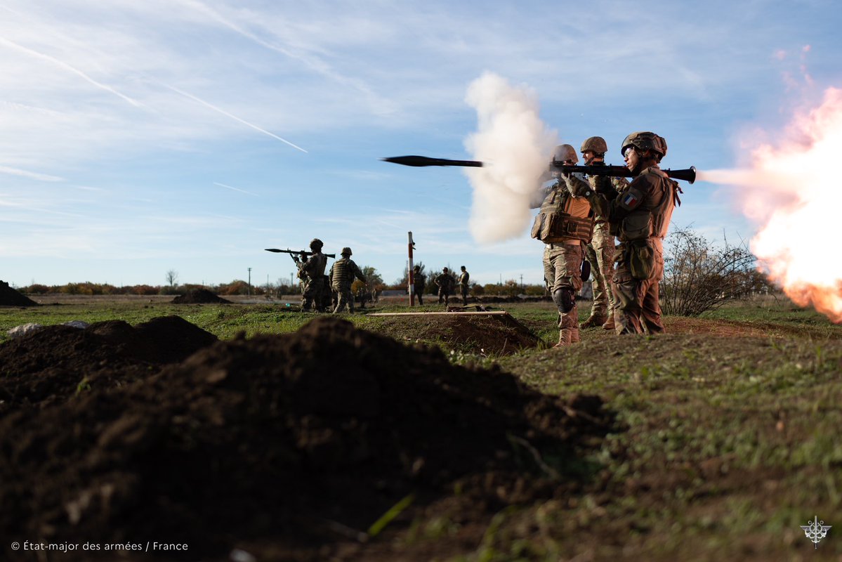 FrenchForces's tweet image. 📍Romania | End of the multinational exercise #DACIANFALL
 
1️⃣8️⃣ days of training 
3️⃣0️⃣0️⃣0️⃣ troops from 5️⃣ nations 🇫🇷 🇧🇪 🇷🇴 🇱🇺 🇪🇸 trained together to showcase the Alliance&apos;s ability to respond swiflty and effectively to any threat.
 
➡️ Build-up of a multinational brigade under…