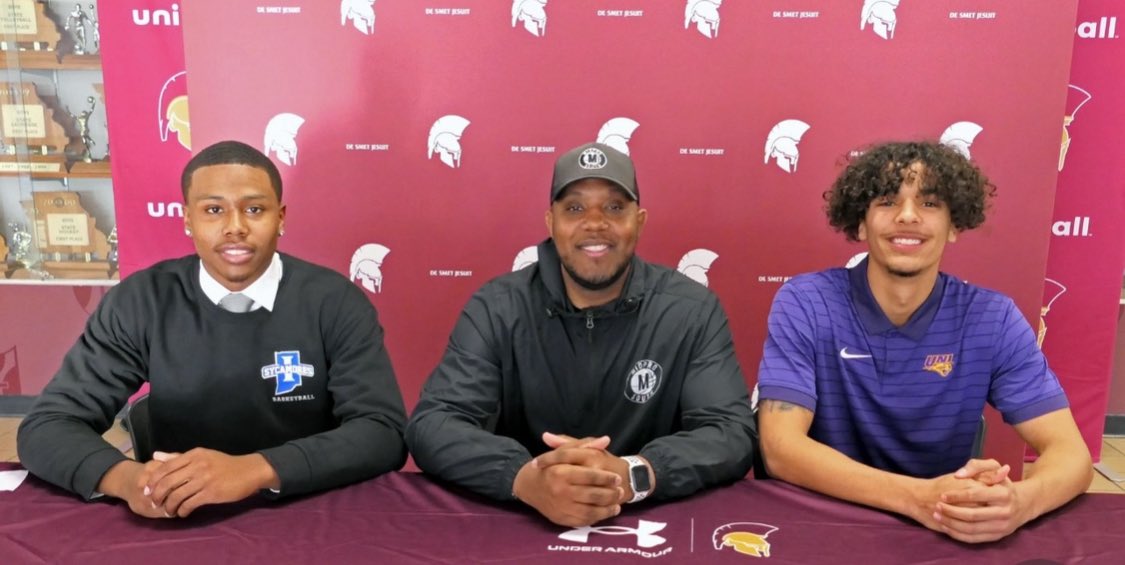 Coachbhogg's tweet image. The Good News ✝️ SIGNING DAY ✍🏽

“Assignment (God’s Plan) &amp;gt; Mission (Man’s Plan)”

They tried… but we prayed.
Our first D1 athletes:

Ian Thomas – Indiana State
Jordan Boyd – Northern Iowa

Grateful. Thank You 🙏
It took a village. The marathon continues. 🏁 @G_SullivanMPA…