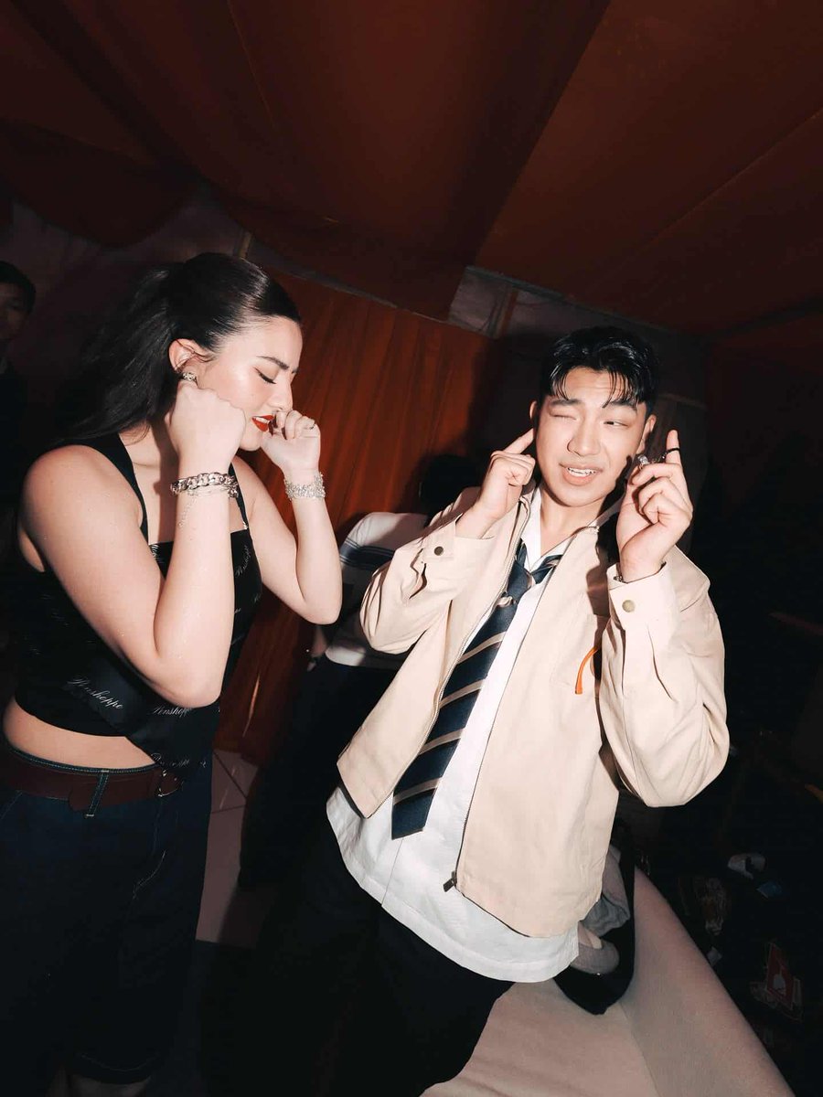 CassRen cutieeee!😍

#CassRen #CassyLegaspi #DARREN