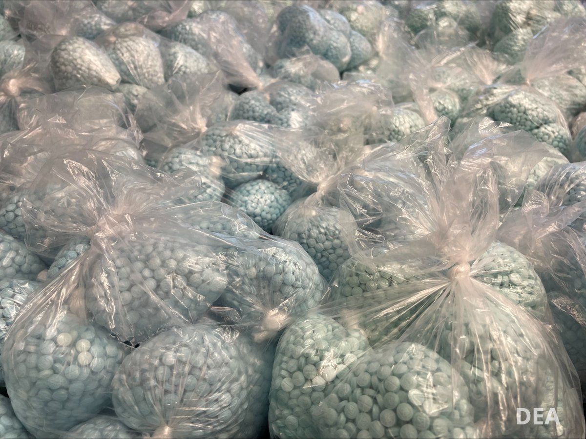 .<a href="/DEAROCKYMTNDiv/">DEARockyMountain</a> Seizes Record 1.7 Million Counterfeit Fentanyl Pills in Colorado, Sixth-Largest U.S. Pill Seizure

Read More: dea.gov/press-releases…