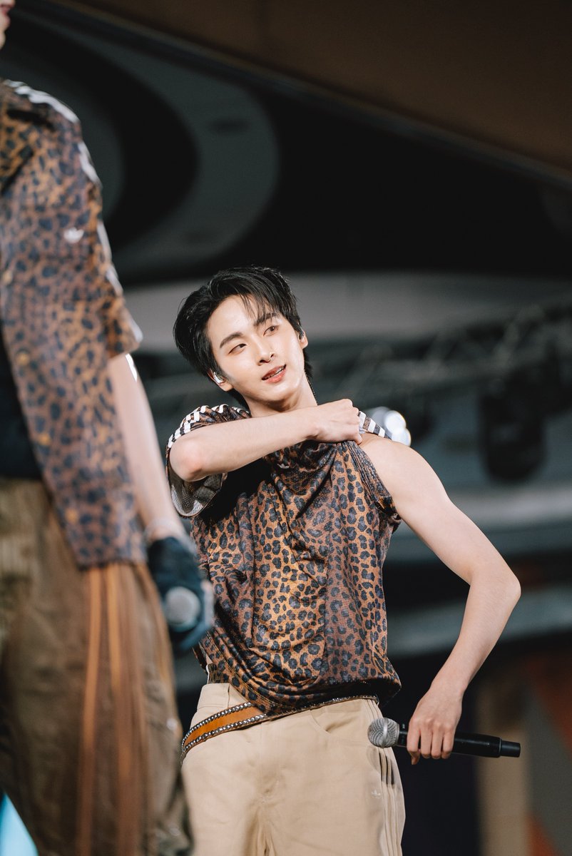 jazzuplive's tweet image. ใครมีปัญหา!!!!! 
#TadATLAS #ATLASth 
#BangsaenFest2025xAtlas
#BangsaenFest2025_D2
#BangsaenFest2025
#BangsaenFest