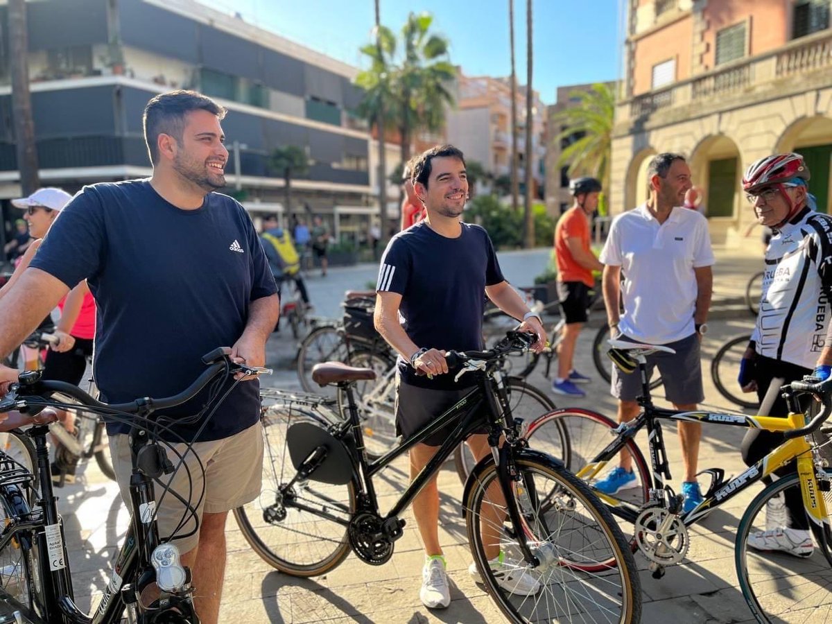 salvemavpineda's tweet image. Que nadie te engañe… sobre todo los que se hacen la foto un día en bicicleta y el resto del año gobiernan contra la movilidad sostenible.