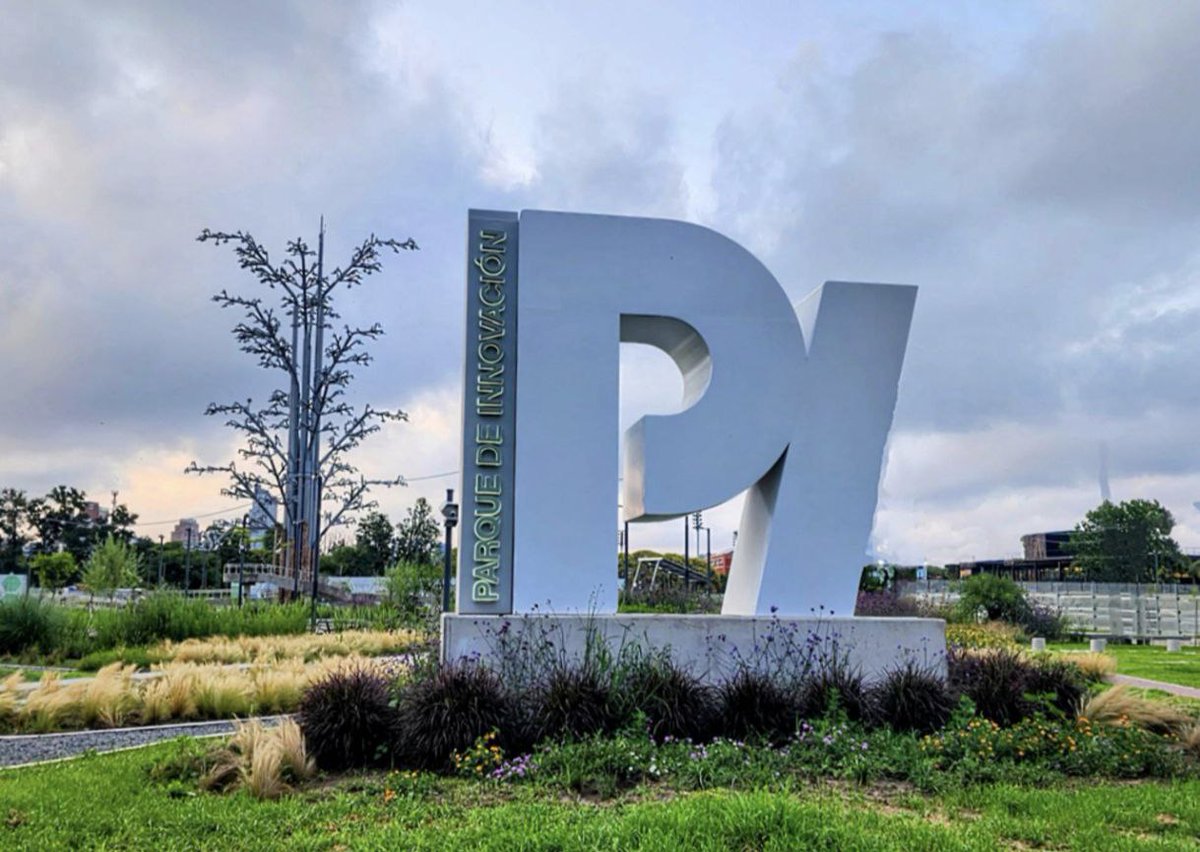 dagama_world's tweet image. daGama joined Builder Hour by @LineaBuild! 🌆

This Monday, we attended a major event dedicated to the Linea L2 ecosystem. We met with the team, got some early alpha, and learned more about scaling applications on Linea – our new partner.

It was a great opportunity to dive…