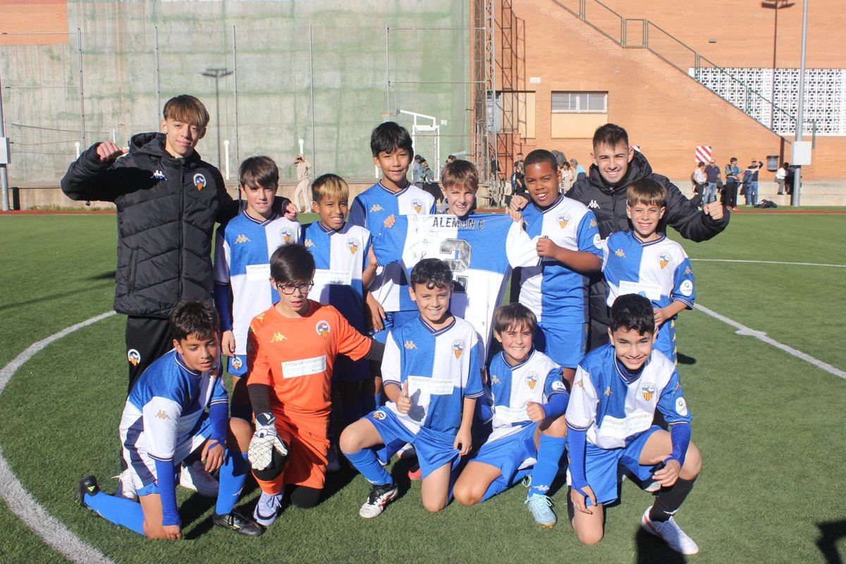 FutBaseCES's tweet image. 🤩 Els 𝗔𝗟𝗘𝗩𝗜𝗡𝗦 continuen creixent una setmana més

🔥 Victòries del S12 B, S12 C, S12 E, S11 A, S11 C i S11 D amb partits de moltíssim nivell

👏🏻 Molt bona feina de S12 A, S12 D, S11 B i S11 E malgrat no poder puntuar en duels de màxima exigència 

#FutBaseCES