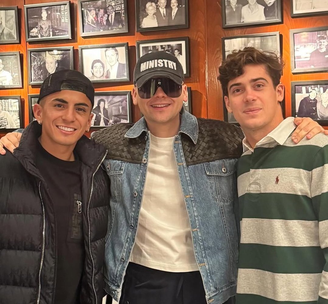 FormuMix's tweet image. QUE TRIO EN MADRID !!!

#Colapinto #Bizarrap #Thiago