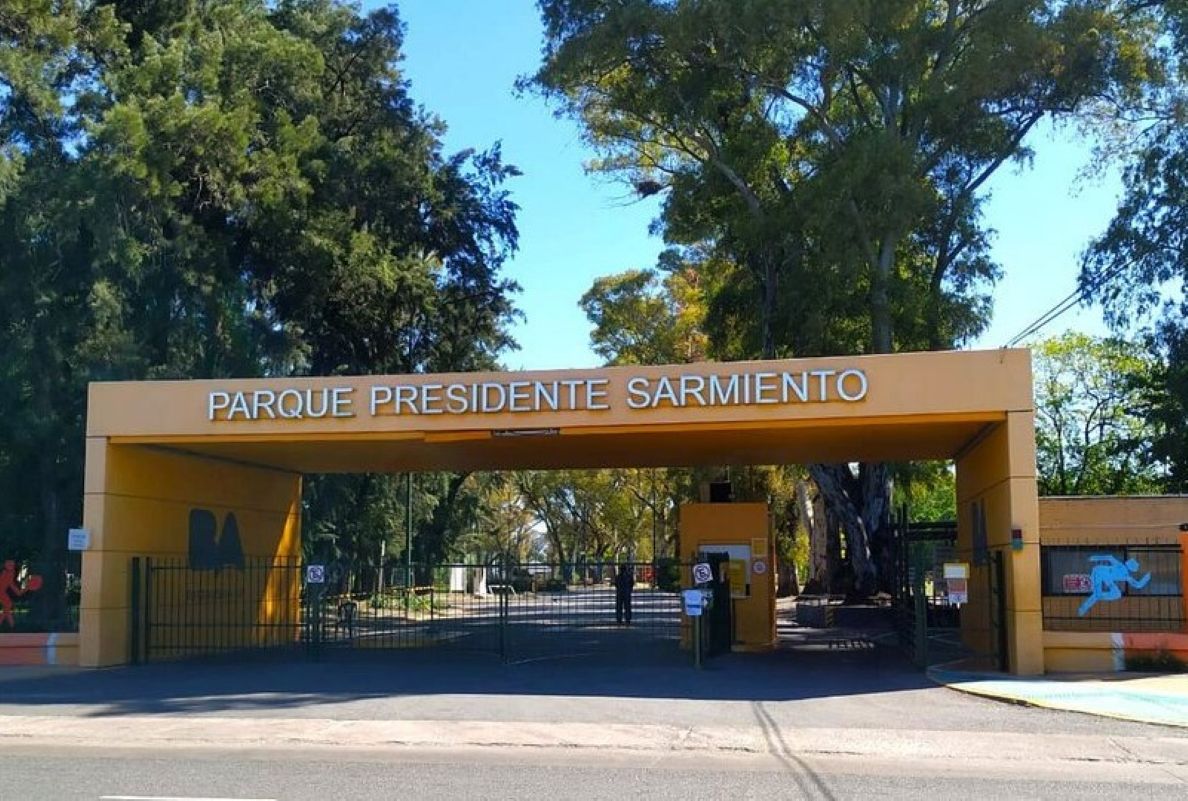 Vecinos impulsan ley para fijar horarios de apertura y de cierre del Parque Sarmiento
