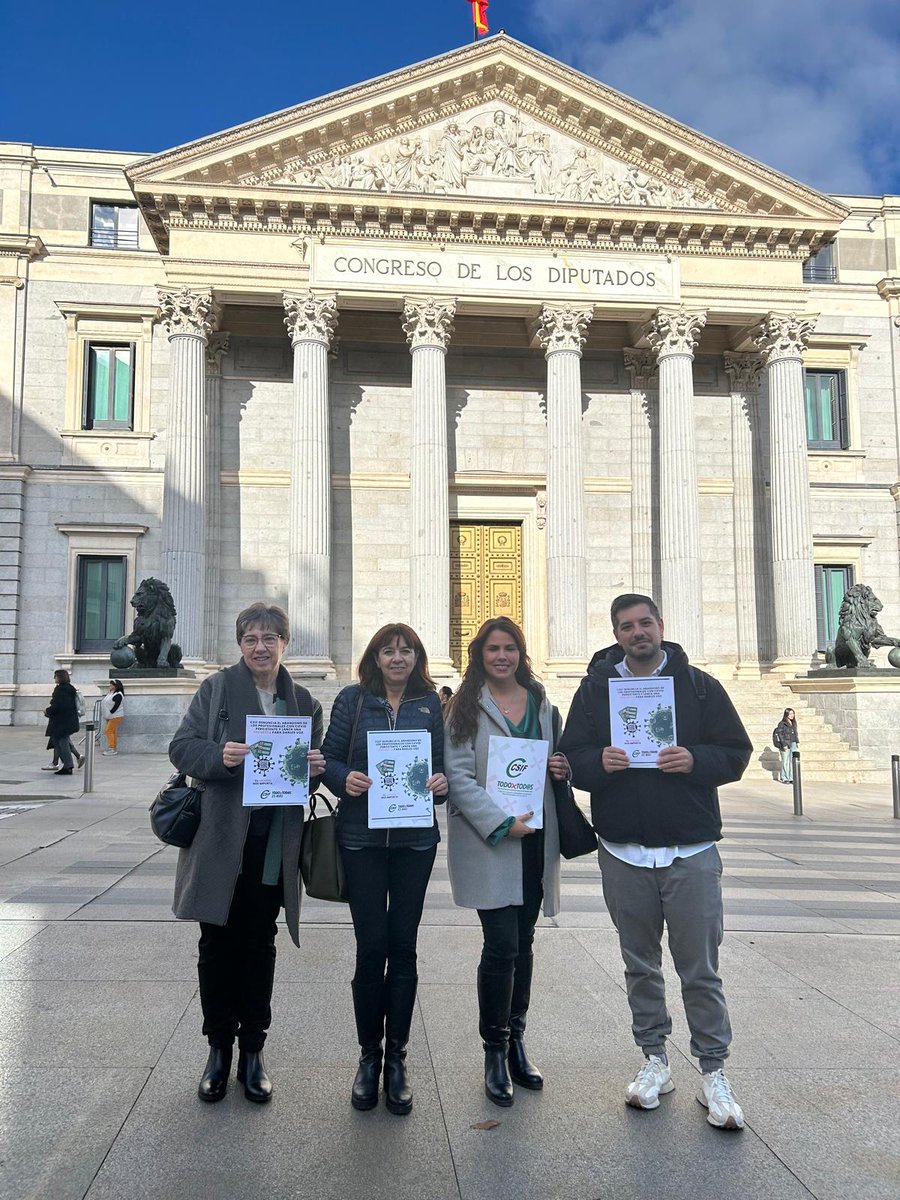 CSIFnacional's tweet image. CSIF exige en el Congreso que el covid persistente sea enfermedad profesional y un fondo de compensación para afectados.

Atención sanitaria integral, incorporación progresiva y medidas laborales de apoyo, entre otras reivindicaciones para los 2,4 millones de personas que padecen…