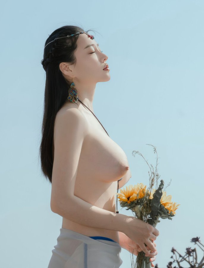 Koreannmodel's tweet photo. Chudai 😜 
#nsfw #sex #porn #naked #nudes #hentai #squirt #anal #holes #destroyed https://t.co/RWM3RapSRR