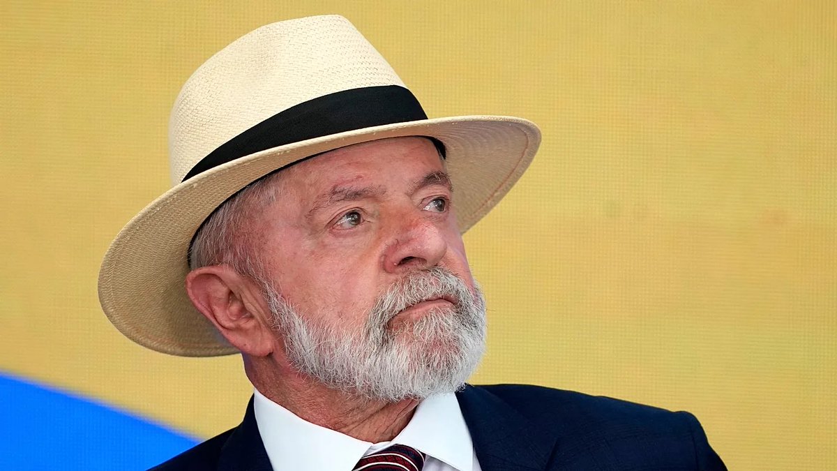 pesquisas_elige's tweet image. 🚨URGENTE: Se você apoia a reeleição do Presidente Lula em 2026, NÃO pule essa postagem sem antes afirmar LULA REELEITO. Além disso, siga as páginas @Pesquisasdolula e @pesquisas_elige