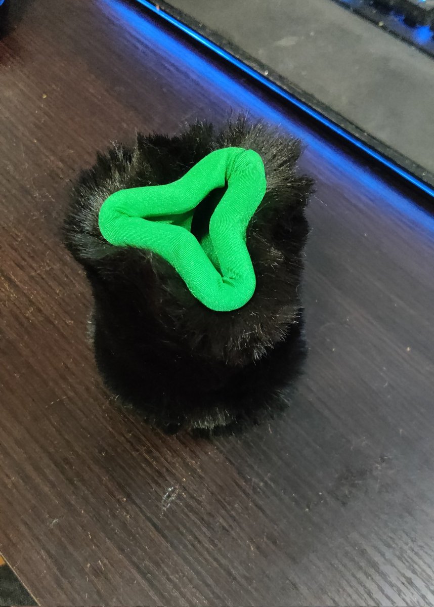 NobleGalactic's tweet image. Sample preview of the new sheath design test sew.