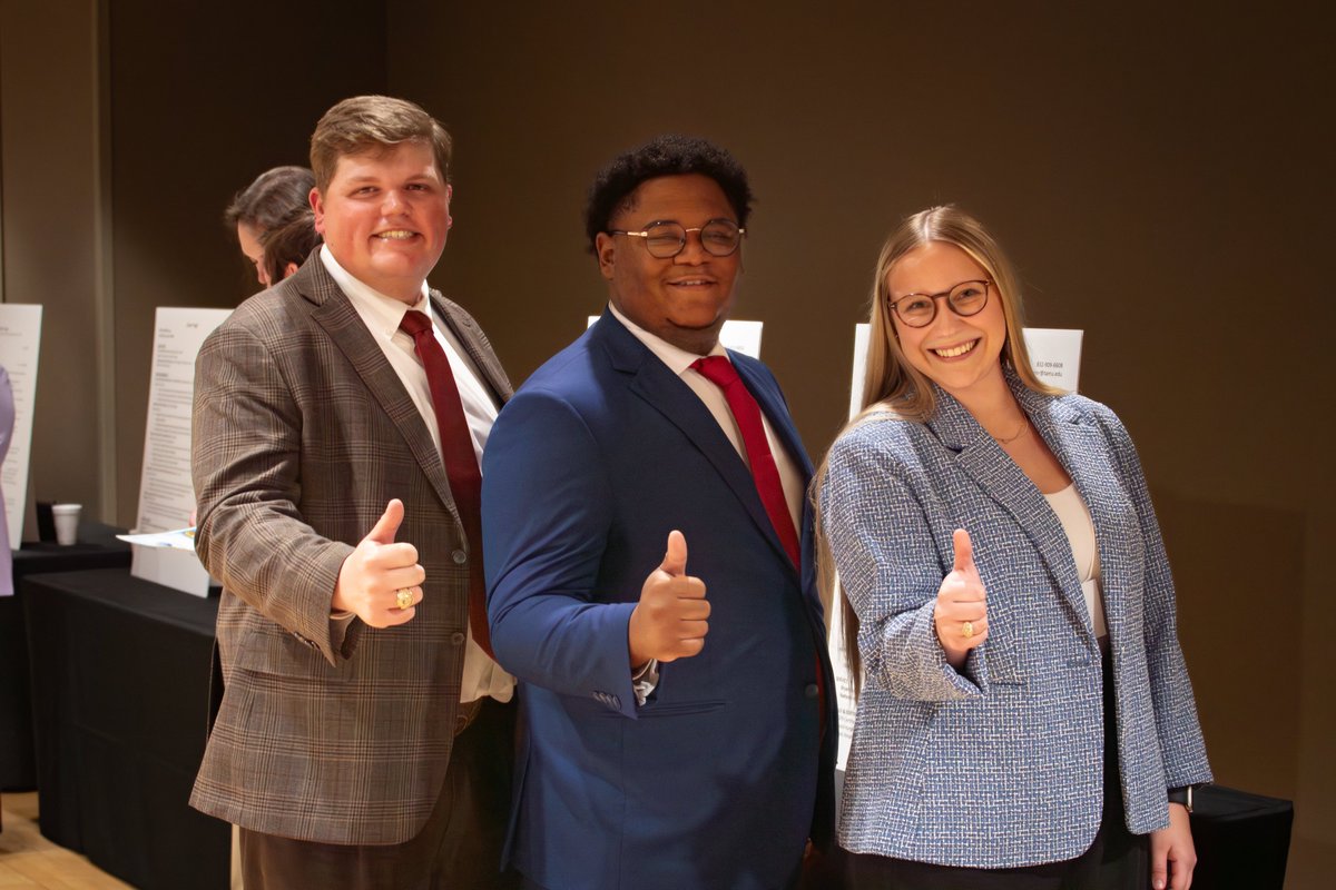TAMUPOSC's tweet image. Last week, 74 POSC students connected with 18 companies at our annual Poultry Science Reverse Career Fair, with over 120 attendees in the room!

Huge thanks to our industry partners for investing in their success! 🤝🐔

#TAMUPoultry #AggiesDo #ReverseCareerFair