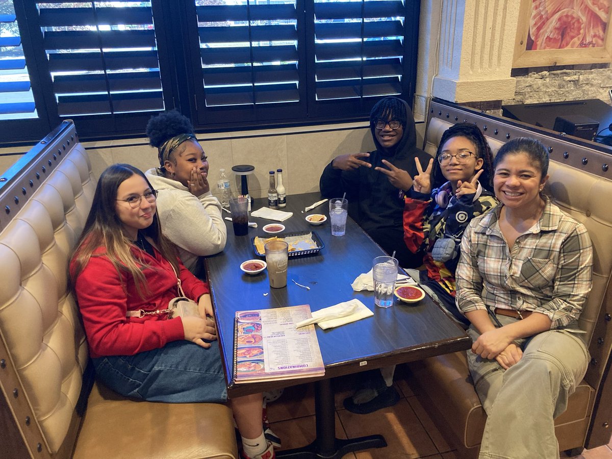 Anabel Ramirez tweet media