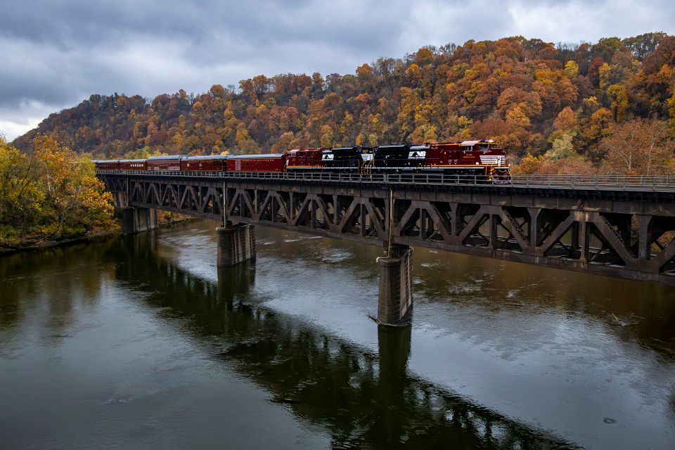 Norfolk Southern tweet media