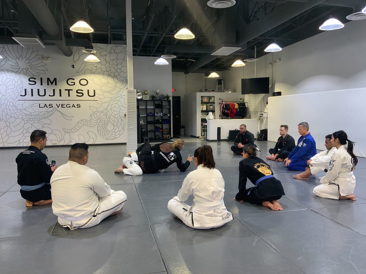 PredictAP tweet media