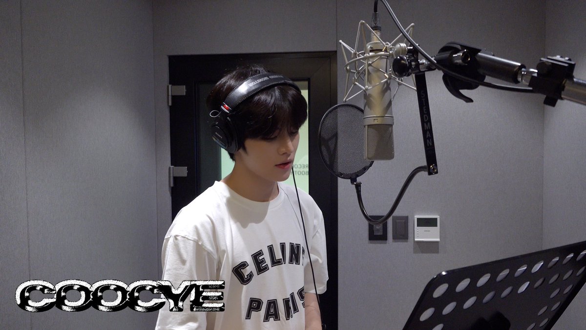 📹 — Confira os bastidores da gravação de ‘X’ do CLOSE YOUR EYES.

🖇️:youtu.be/te5vQzlp_lo?si…

#CLOSEYOUREYES #클로즈유어아이즈 
#CYE #클유아 
#blackout #X #SOB