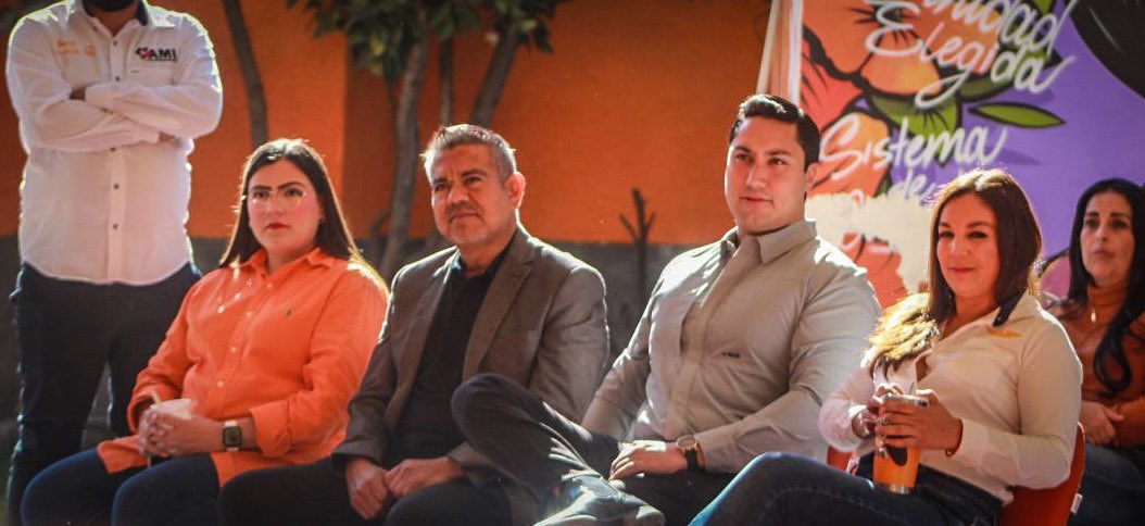 davidojedamx's tweet image. Encuentro con maestros, trabajadores y productores para fortalecer temas de salud mental y herramientas laborales.

Desde la primera fuerza, seguimos poniendo en movimiento todos los sectores que hacen de nuestra capital un Durango productivo.