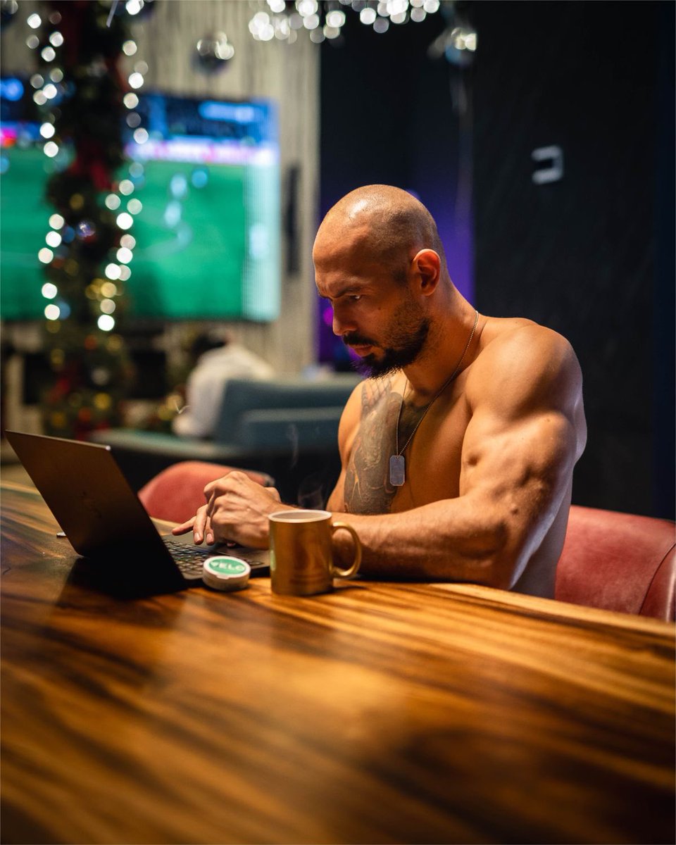 agusmuro01's tweet image. Christmas is coming,
But $TRW soldiers have a mission. 

While others sleep, we build.
While others spend, we invest.
Work works — discipline pays.

This winter, stay hungry.

$DADDY x $TRW x $G