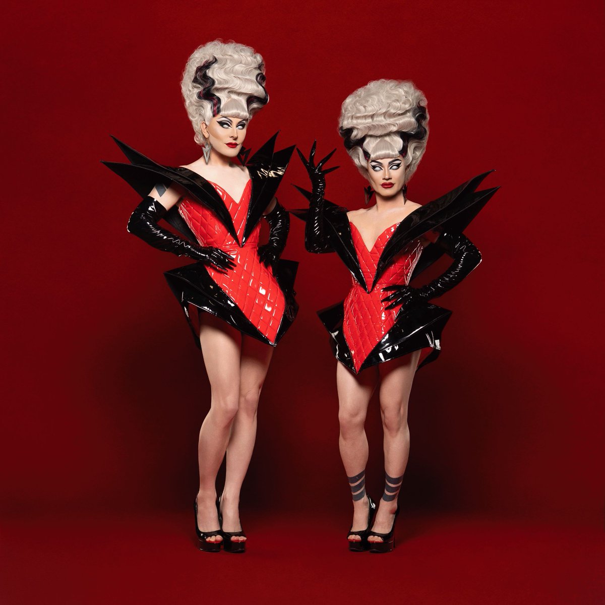 bouletbrothers's tweet image. Give yourself over to absolute pleasure! A new episode of The Boulet Brothers’ Dragula: Titans S2 premieres tonight on @shudder and @amcplus! #drag #horror #Dragula