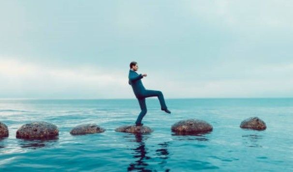 cptsdfoundation's tweet image. Many survivors of complex trauma experienced it in their most vulnerable years, and each day of living with CPTSD is a fight to stay in the “normal”.
Sharing from her lived experience, our guest contributor writes about the steps she took towards healing. buff.ly/3FQco1i