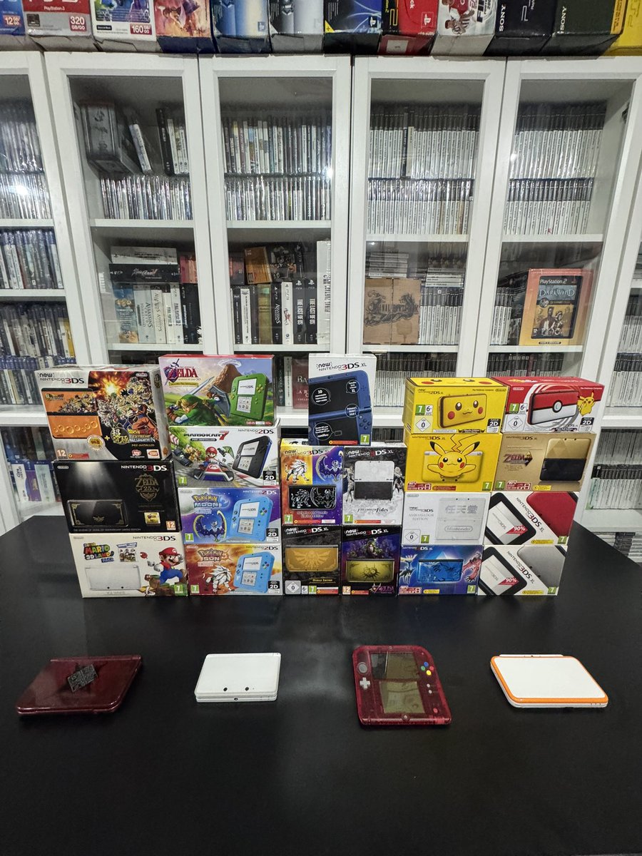 metricar_twitch's tweet image. Mi colección de consolas Nintendo 3ds!!