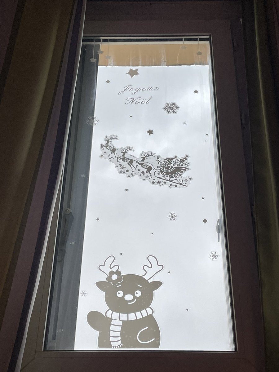 Chat_pitres's tweet image. Vous aimez la déco de notre chambre pour Nouwel ?