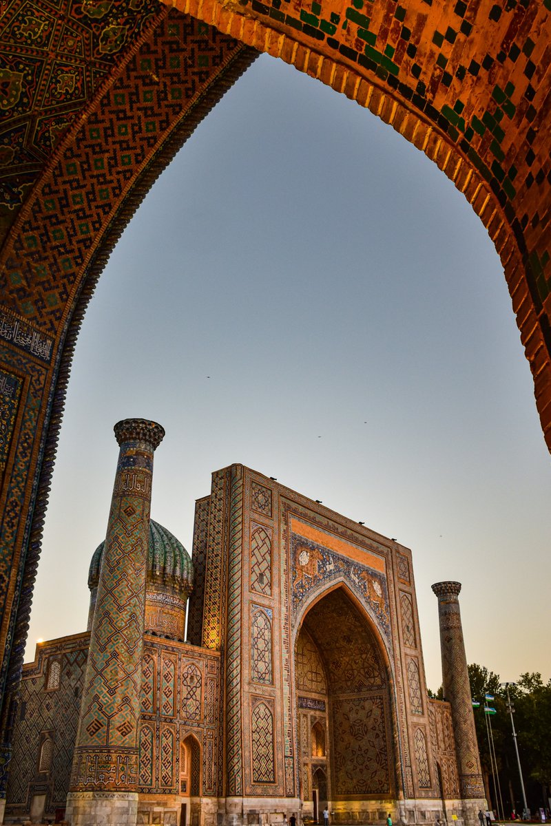 sher-dor madrasah, samarkand, uzbekistan. 17th century.